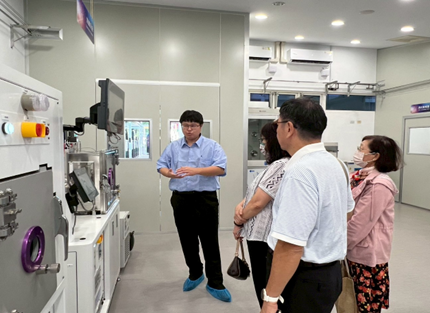 亞洲大學半導體中心相關圖片