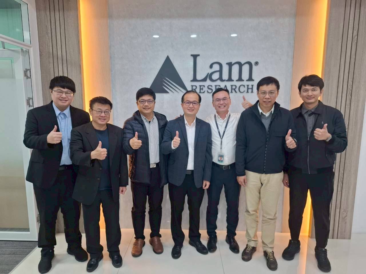 亞大半導體團隊拜訪全球前三大半導體設備供應商"LAM RESEARCH"